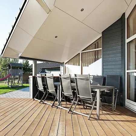 Four-bedroom Holiday In 5 Ebeltoft